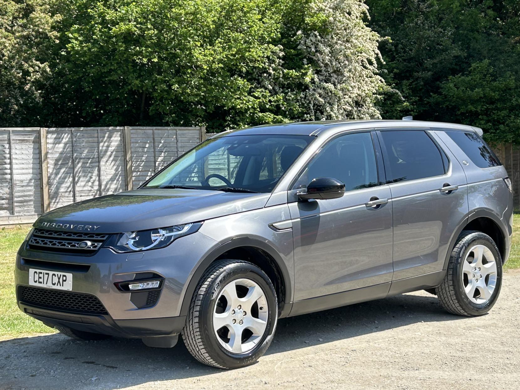 Land Rover Discovery Sport 2.0 TD4 Pure Edition SUV 5dr Diesel Manual 4WD Euro 6 (s/s) (5 Seat) (150 ps)