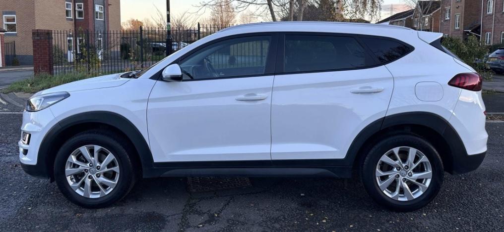 Hyundai TUCSON 1.6 GDi SE Nav SUV 5dr Petrol Manual Euro 6 (s/s) (132 ps)