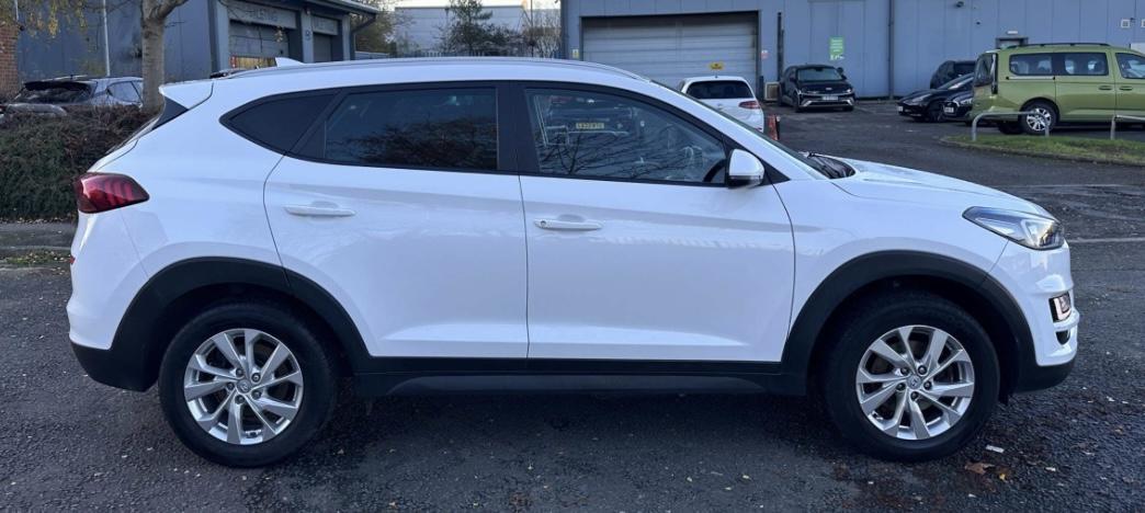 Hyundai TUCSON 1.6 GDi SE Nav SUV 5dr Petrol Manual Euro 6 (s/s) (132 ps)