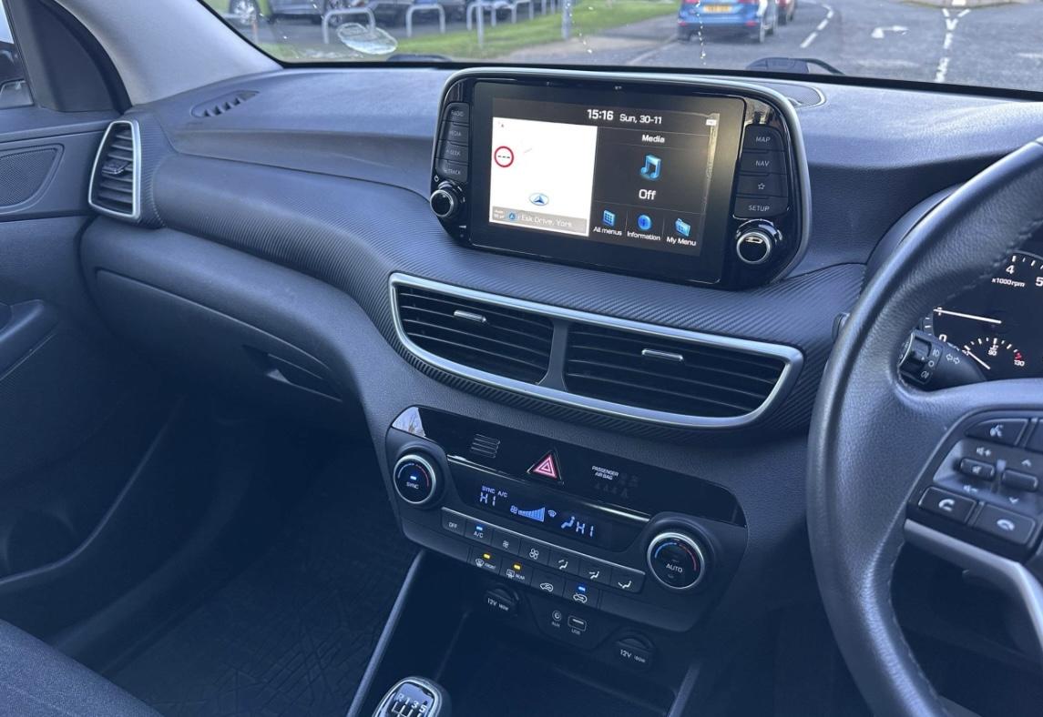 Hyundai TUCSON 1.6 GDi SE Nav SUV 5dr Petrol Manual Euro 6 (s/s) (132 ps)