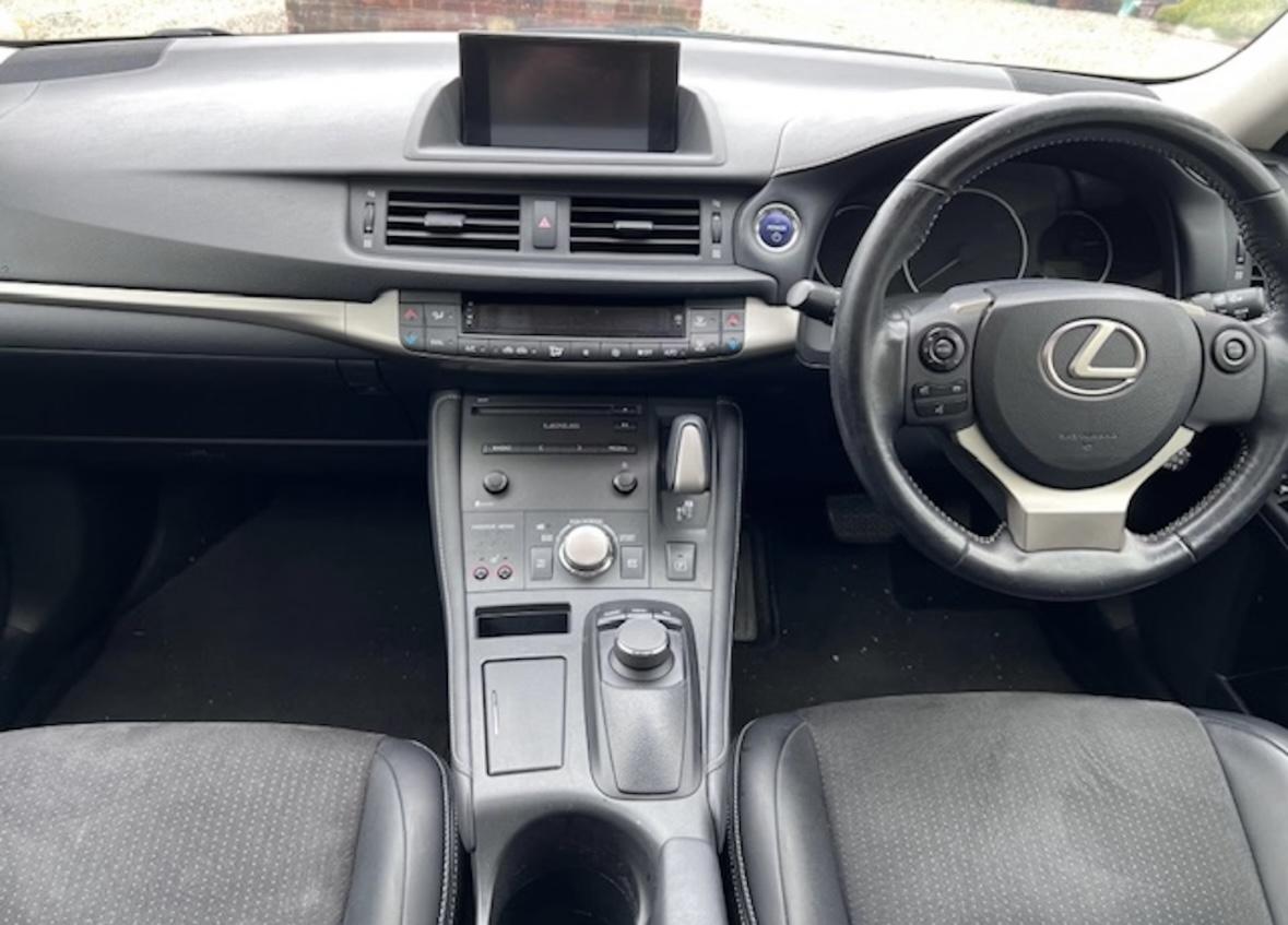 Lexus CT 1.8 200h Advance Plus Hatchback 5dr Petrol Hybrid CVT Euro 6 (s/s) (136 ps)