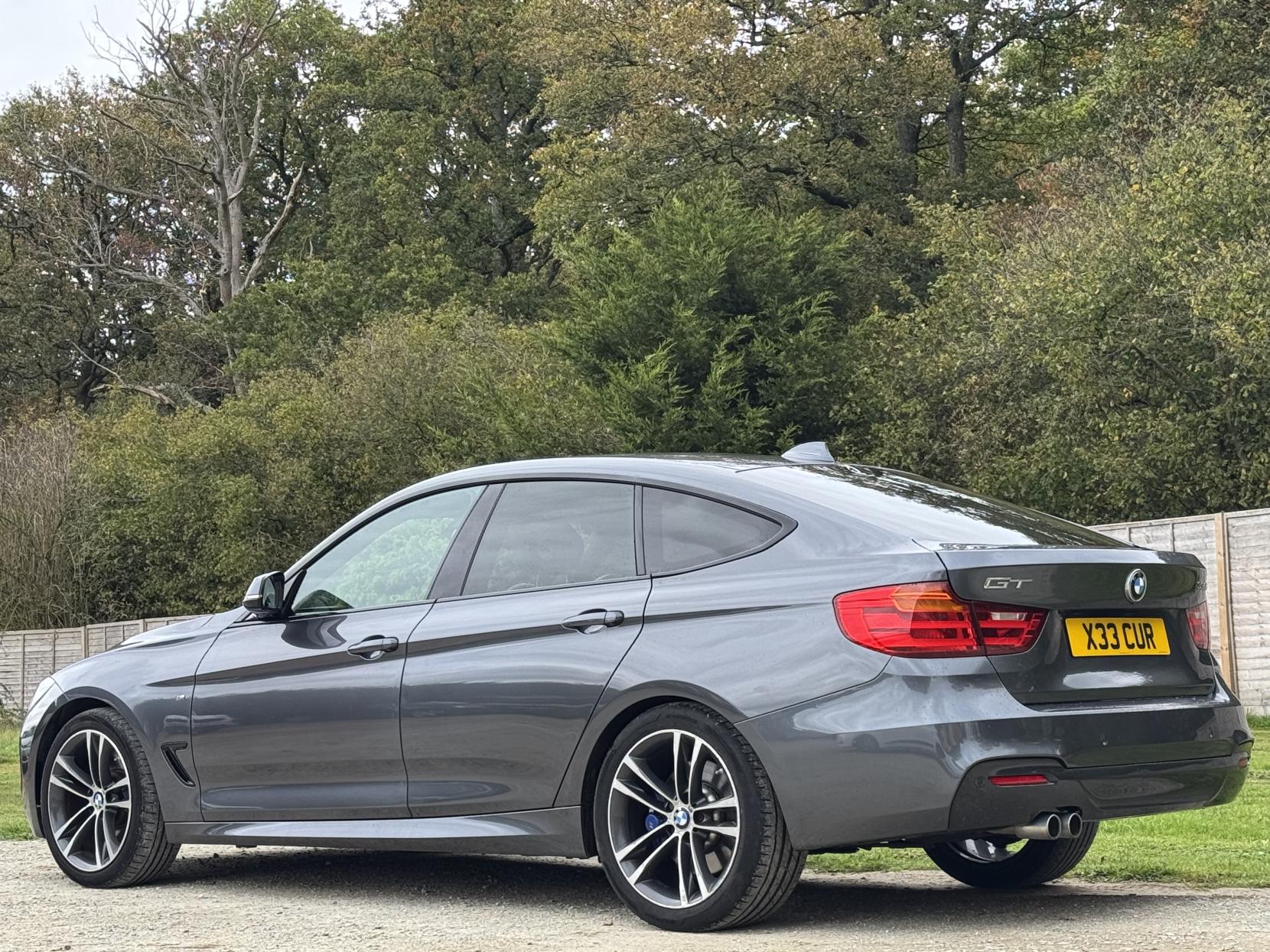 BMW 3 Series Gran Turismo 3.0 330d M Sport GT 5dr Diesel Auto Euro 6 (s/s) (258 ps)