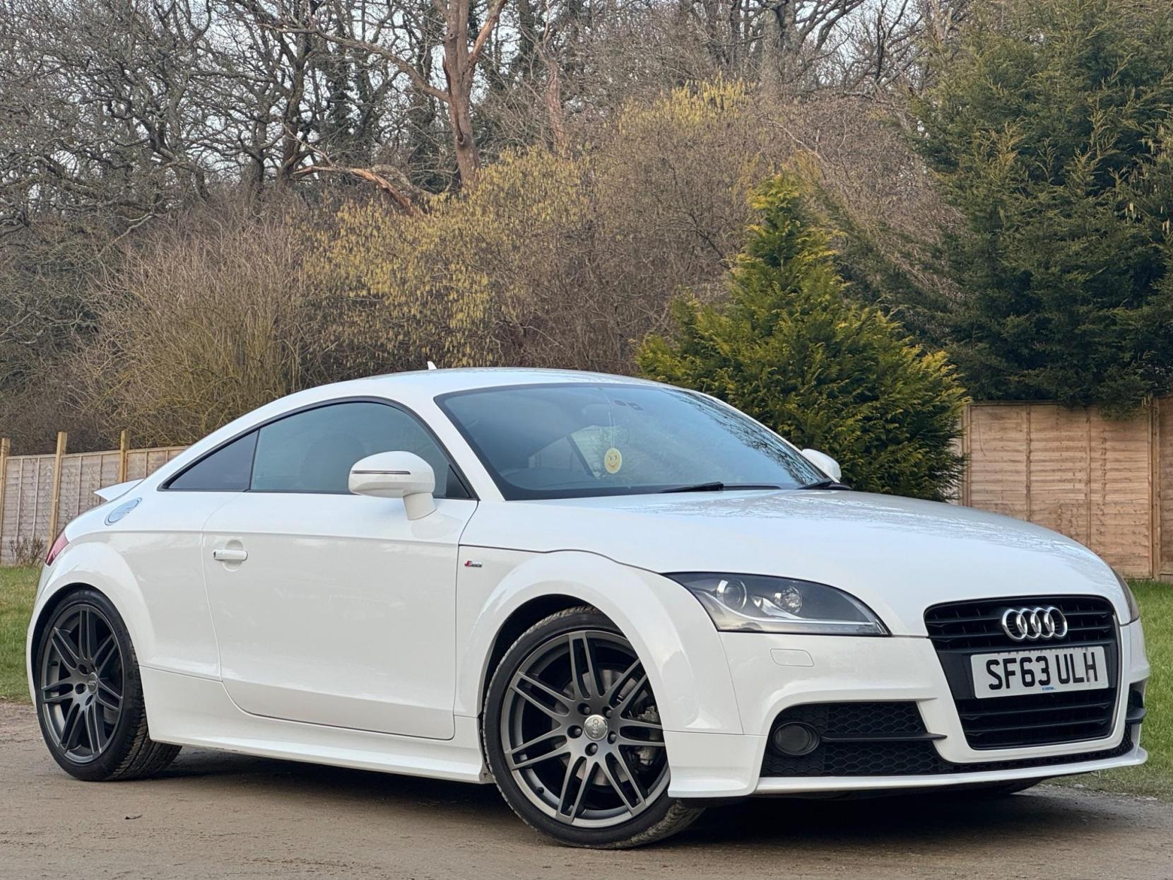 Audi TT 2.0 TFSI Black Edition Euro 5 (s/s) 3dr