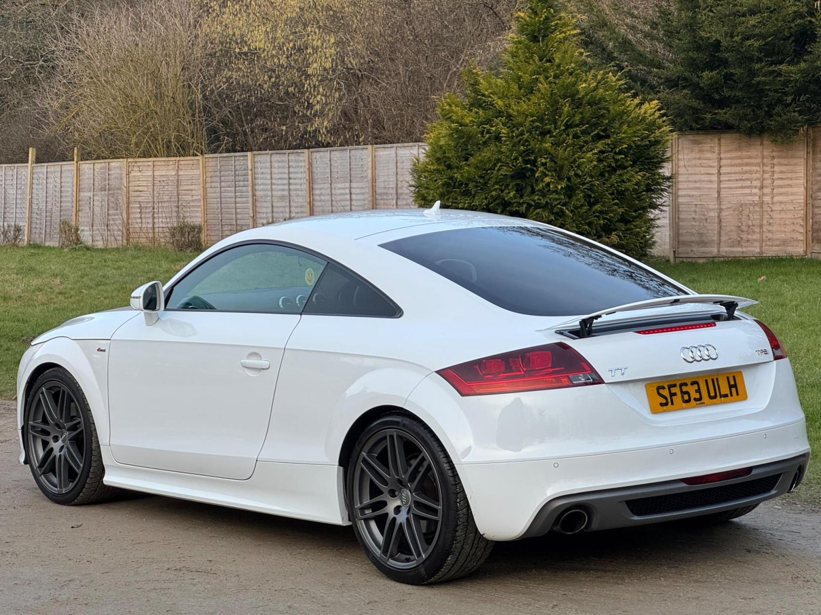 Audi TT 2.0 TFSI Black Edition Euro 5 (s/s) 3dr