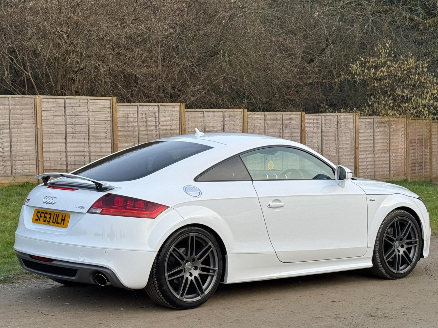 Audi TT 2.0 TFSI Black Edition Euro 5 (s/s) 3dr