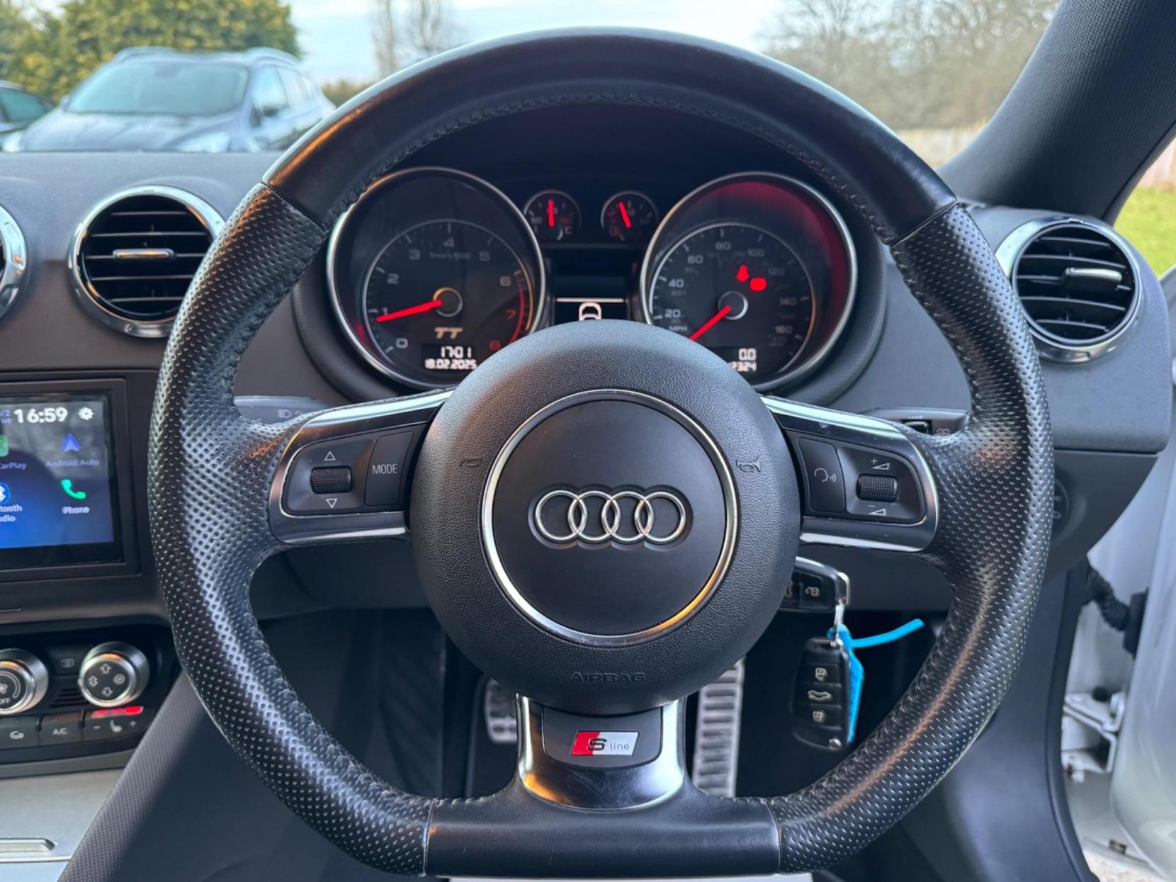 Audi TT 2.0 TFSI Black Edition Euro 5 (s/s) 3dr