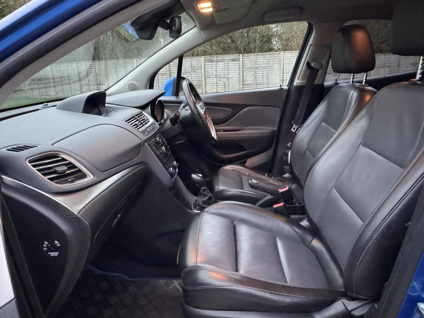 Vauxhall Mokka 1.6 SE SUV 5dr Petrol Manual 2WD Euro 5 (s/s) (115 ps)