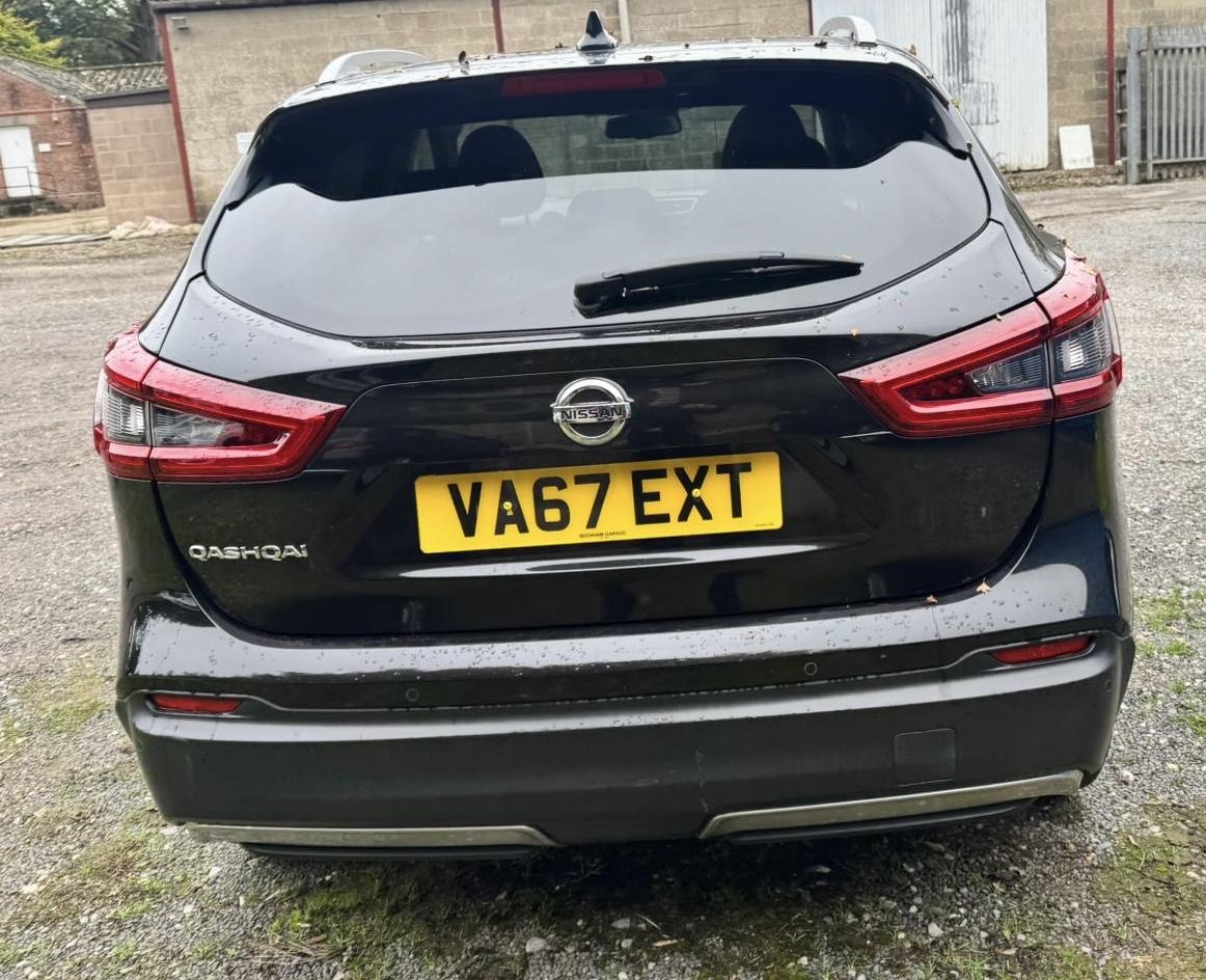 Nissan Qashqai 1.2 DIG-T N-Connecta SUV 5dr Petrol Manual Euro 6 (s/s) (115 ps)
