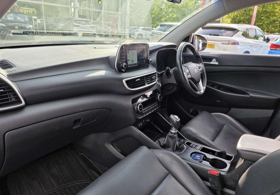 Hyundai TUCSON 1.6 GDi Premium SUV 5dr Petrol Manual Euro 6 (s/s) (132 ps)