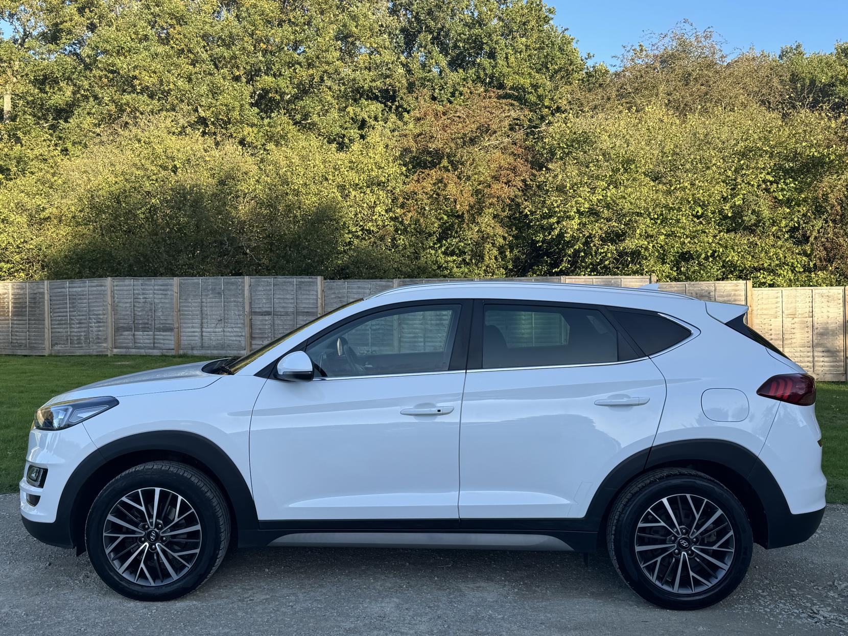 Hyundai TUCSON 1.6 GDi Premium SUV 5dr Petrol Manual Euro 6 (s/s) (132 ps)