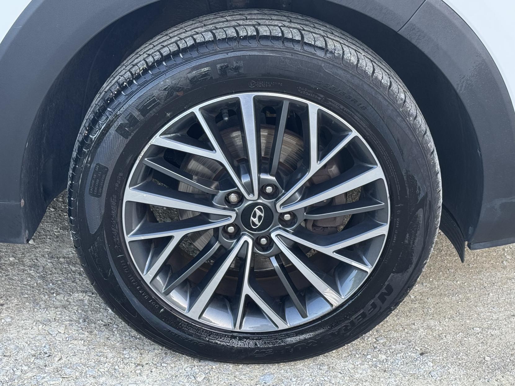 Hyundai TUCSON 1.6 GDi Premium SUV 5dr Petrol Manual Euro 6 (s/s) (132 ps)