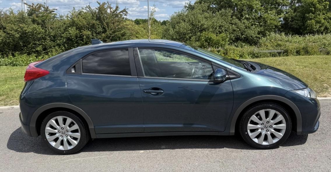 Honda Civic 1.8 i-VTEC EX GT Hatchback 5dr Petrol Auto Euro 5 (142 ps)