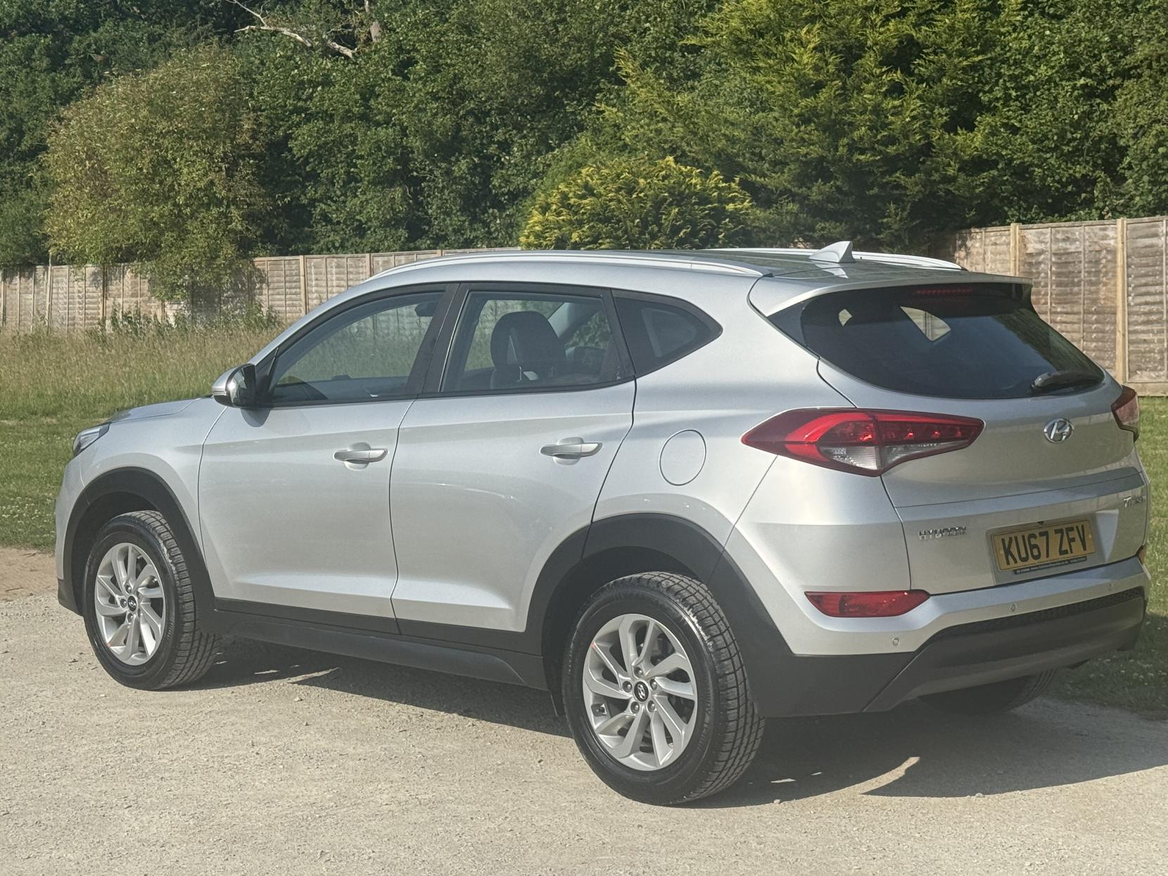 Hyundai TUCSON 1.6 GDi Blue Drive SE Nav SUV 5dr Petrol Manual Euro 6 (s/s) (132 ps)