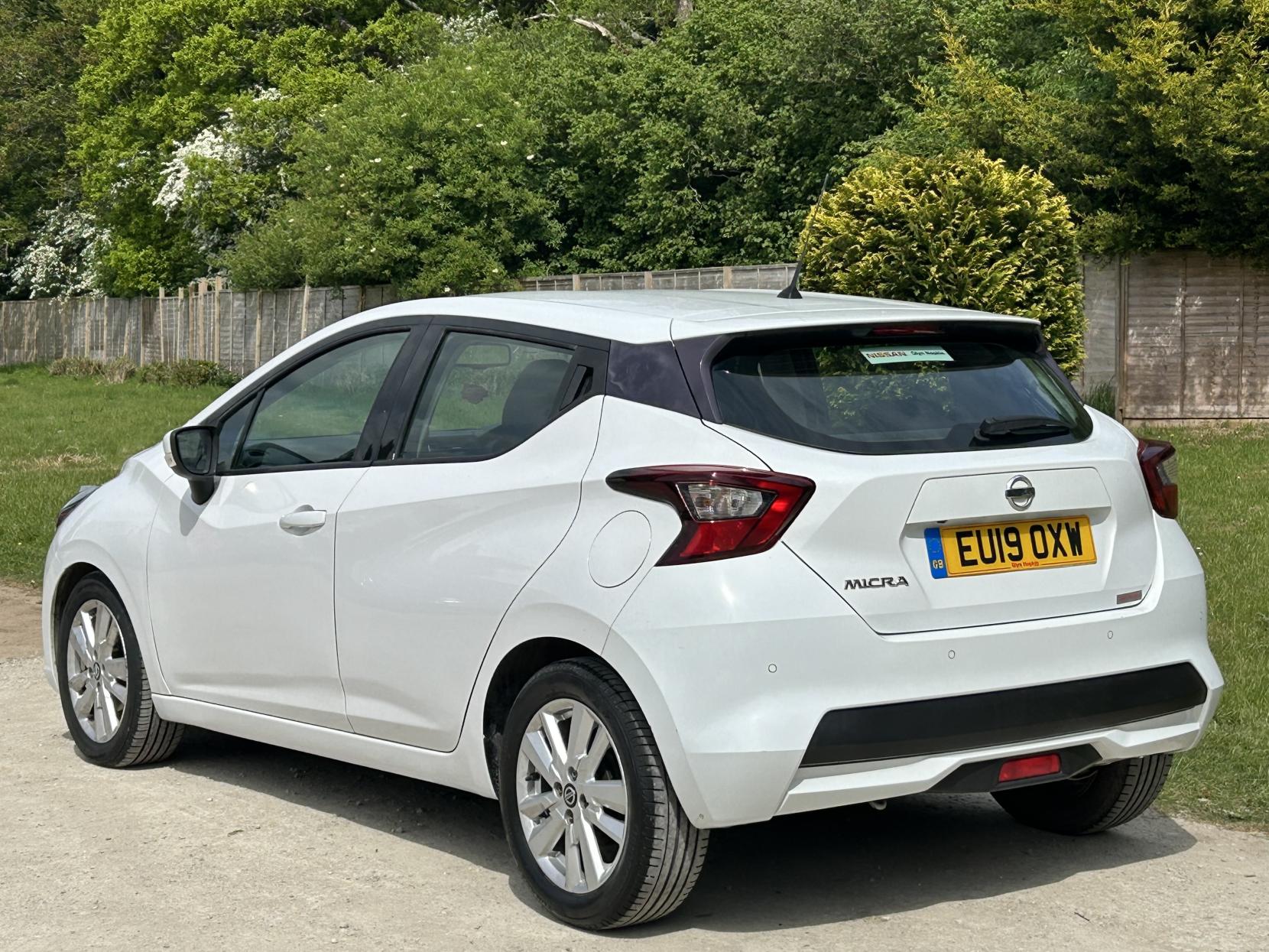 Nissan Micra 1.0 IG-T Acenta Hatchback 5dr Petrol XTRON Euro 6 (s/s) (100 ps)