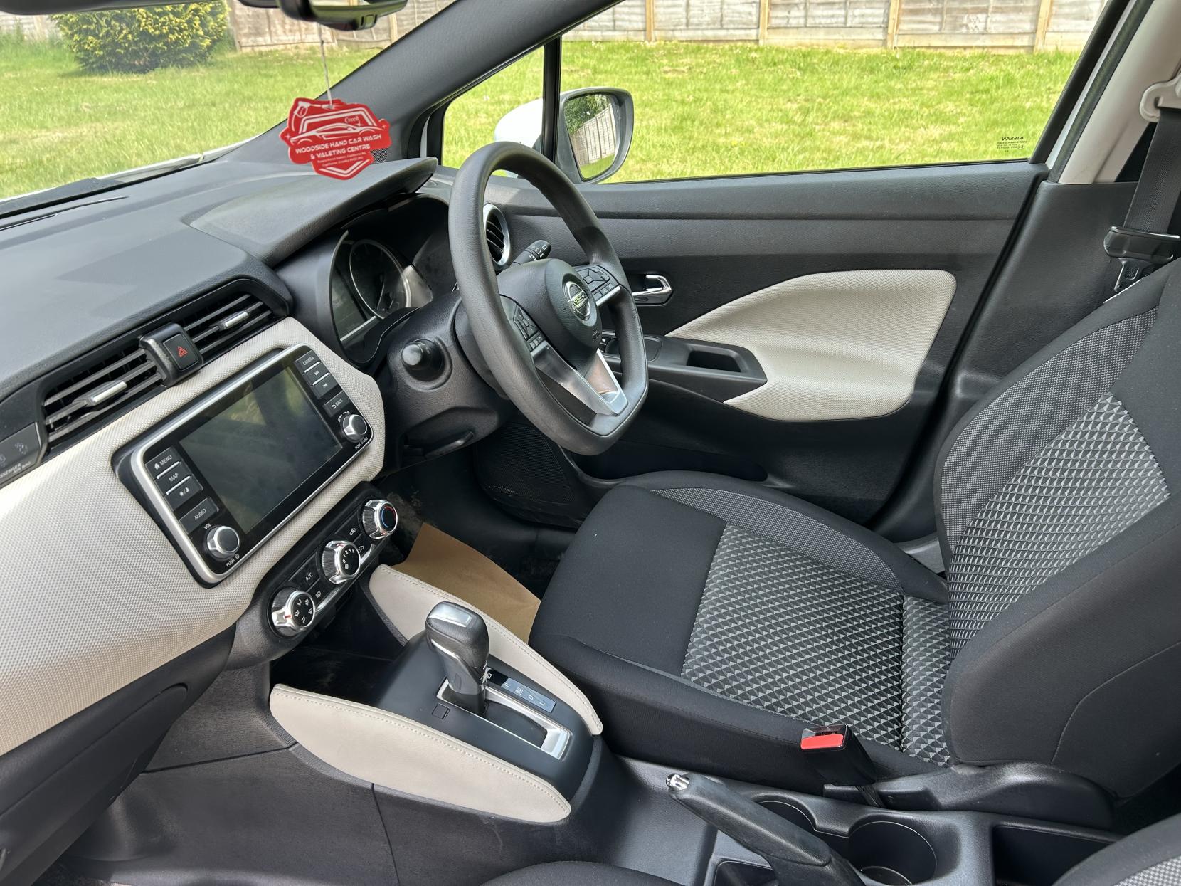 Nissan Micra 1.0 IG-T Acenta Hatchback 5dr Petrol XTRON Euro 6 (s/s) (100 ps)