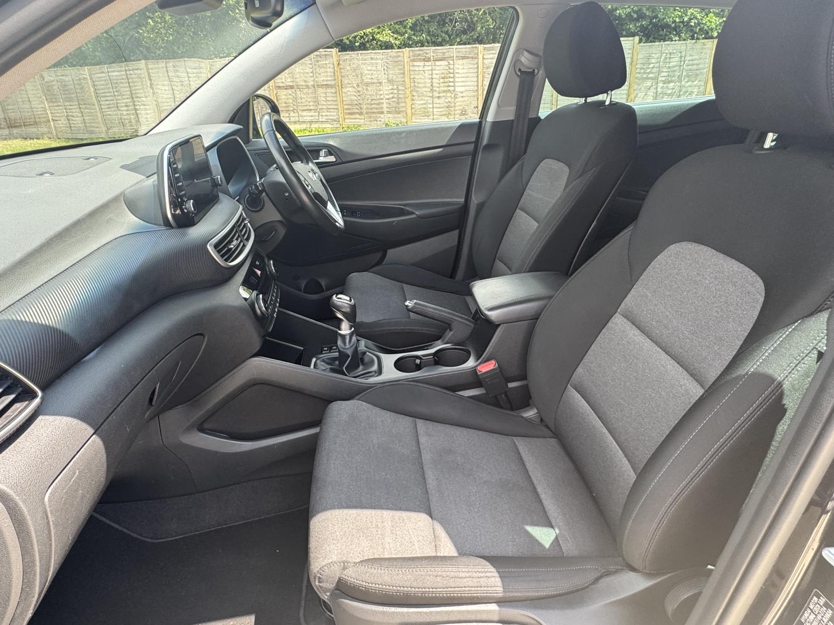Hyundai TUCSON 1.6 GDi SE Nav SUV 5dr Petrol Manual Euro 6 (s/s) (132 ps)