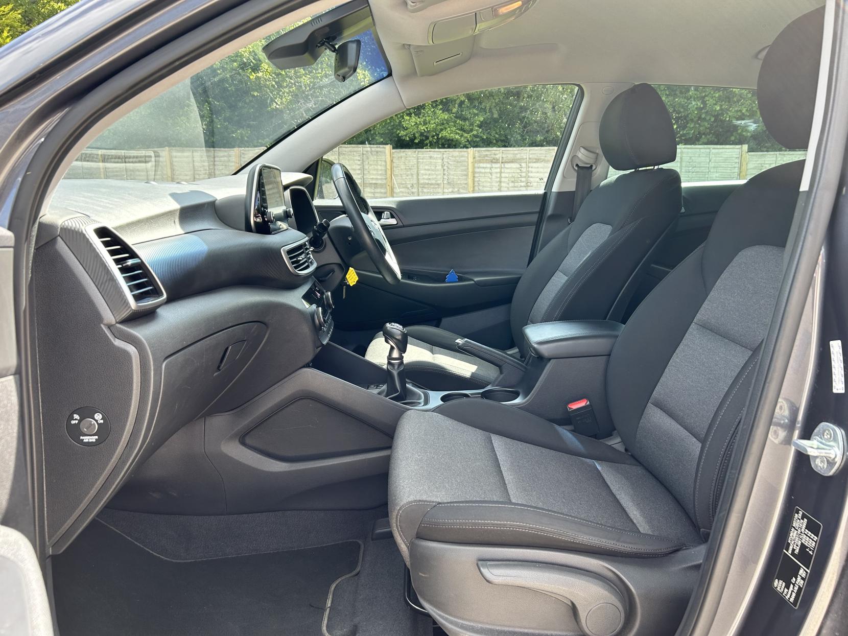 Hyundai TUCSON 1.6 GDi SE Nav SUV 5dr Petrol Manual Euro 6 (s/s) (132 ps)