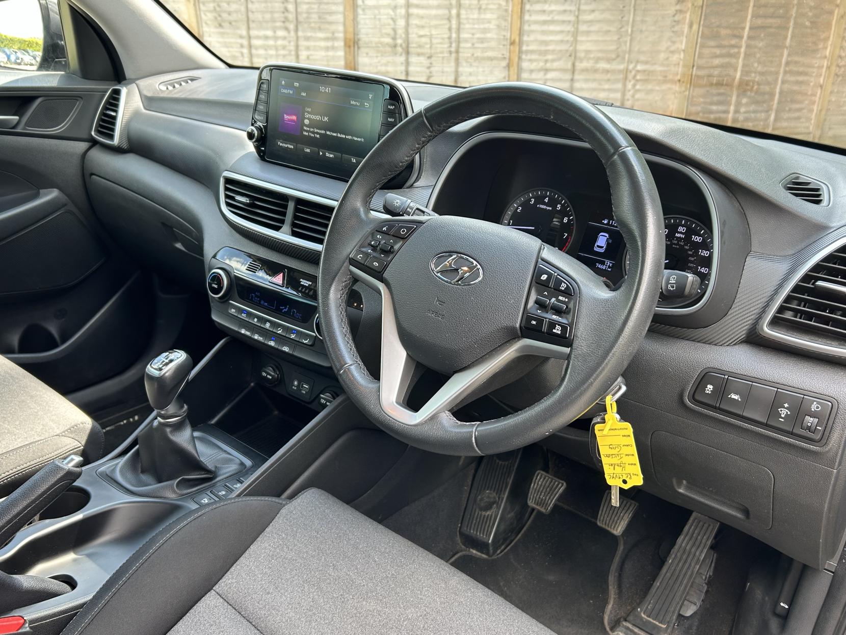 Hyundai TUCSON 1.6 GDi SE Nav SUV 5dr Petrol Manual Euro 6 (s/s) (132 ps)