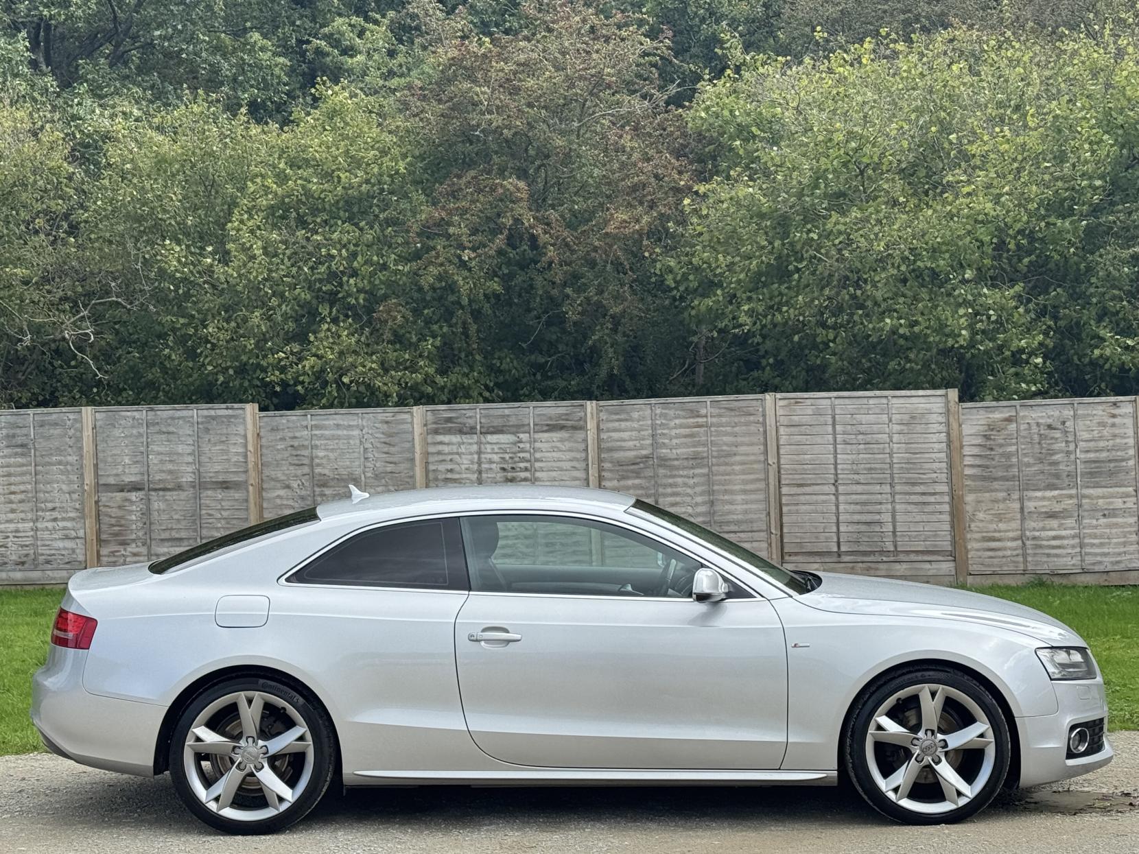 Audi A5 2.0 TDI S line Special Edition Coupe 2dr Diesel Manual Euro 5 (s/s) (170 ps)