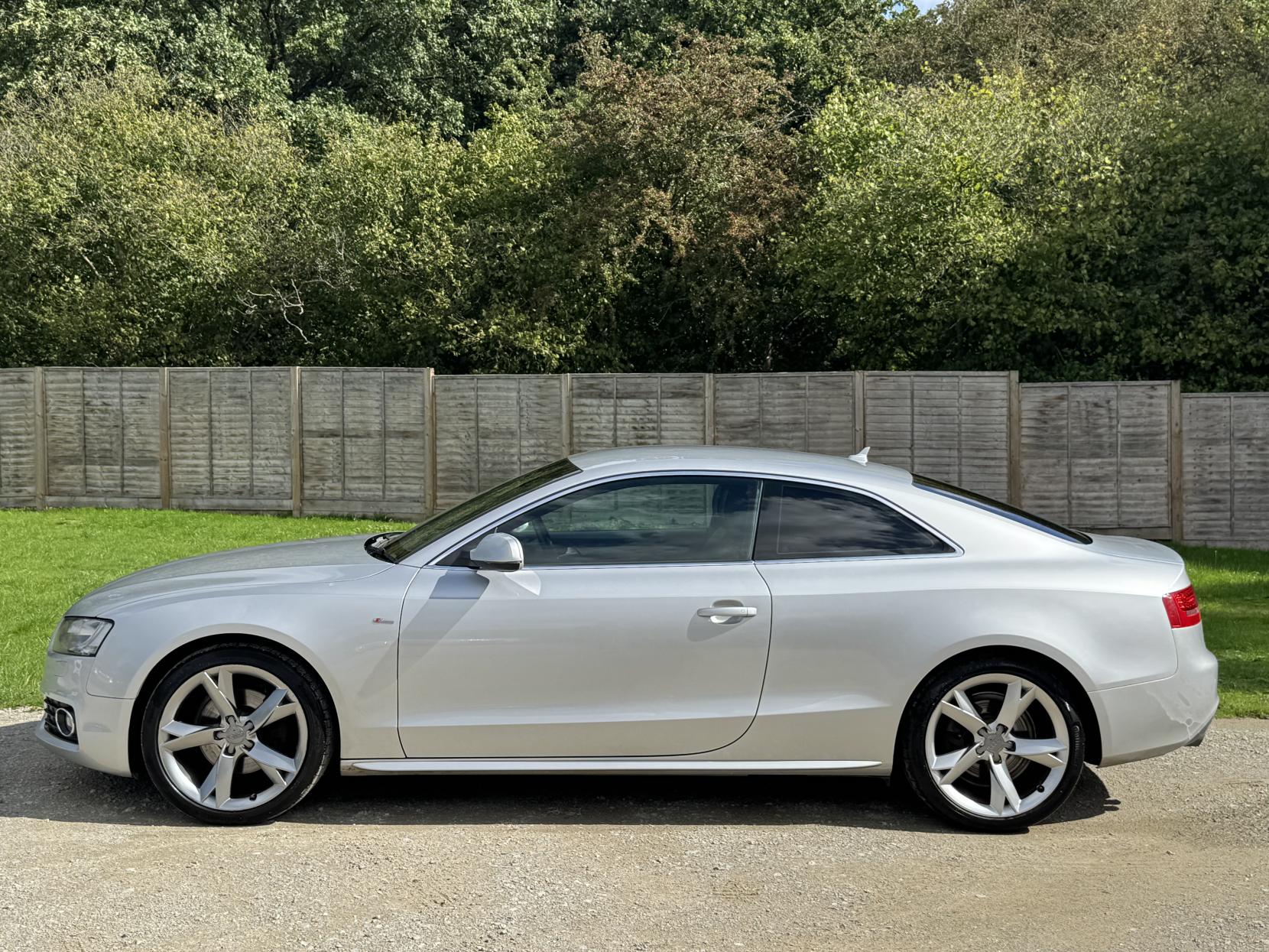Audi A5 2.0 TDI S line Special Edition Coupe 2dr Diesel Manual Euro 5 (s/s) (170 ps)