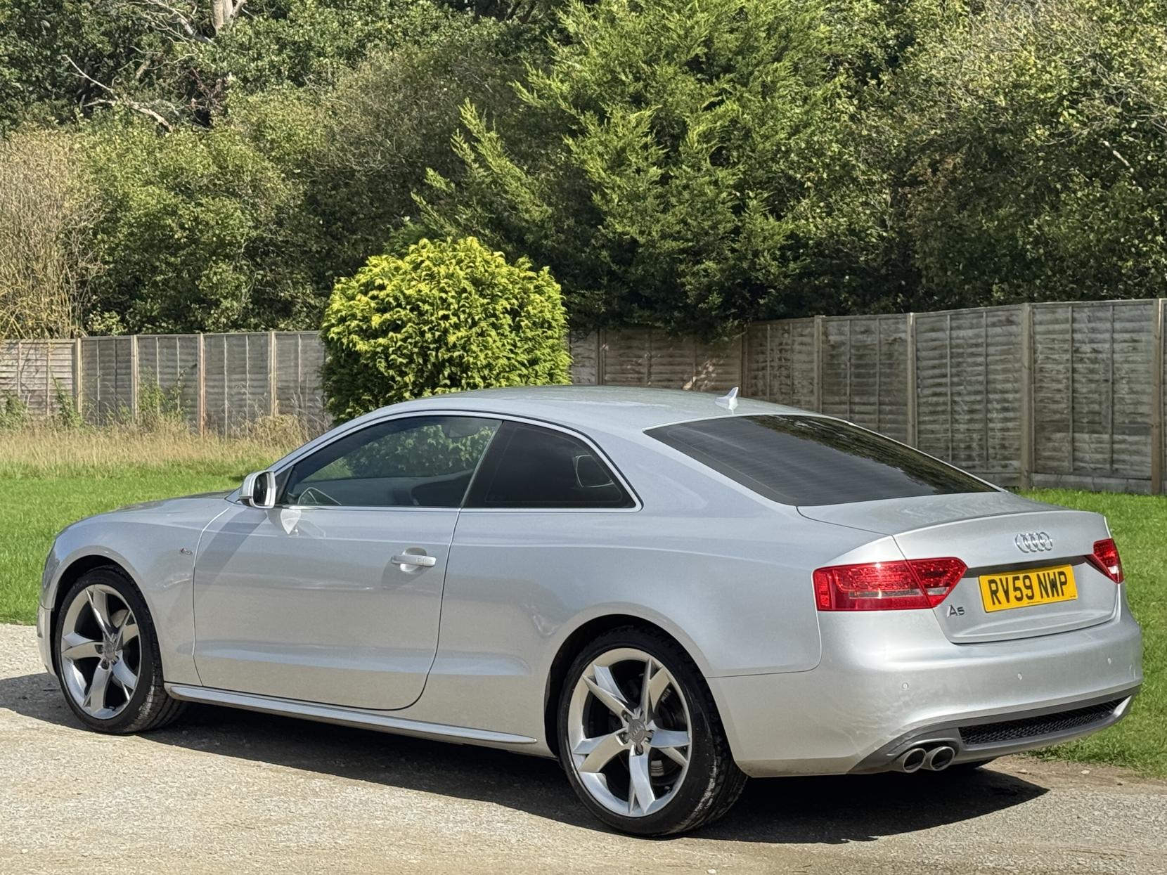 Audi A5 2.0 TDI S line Special Edition Coupe 2dr Diesel Manual Euro 5 (s/s) (170 ps)