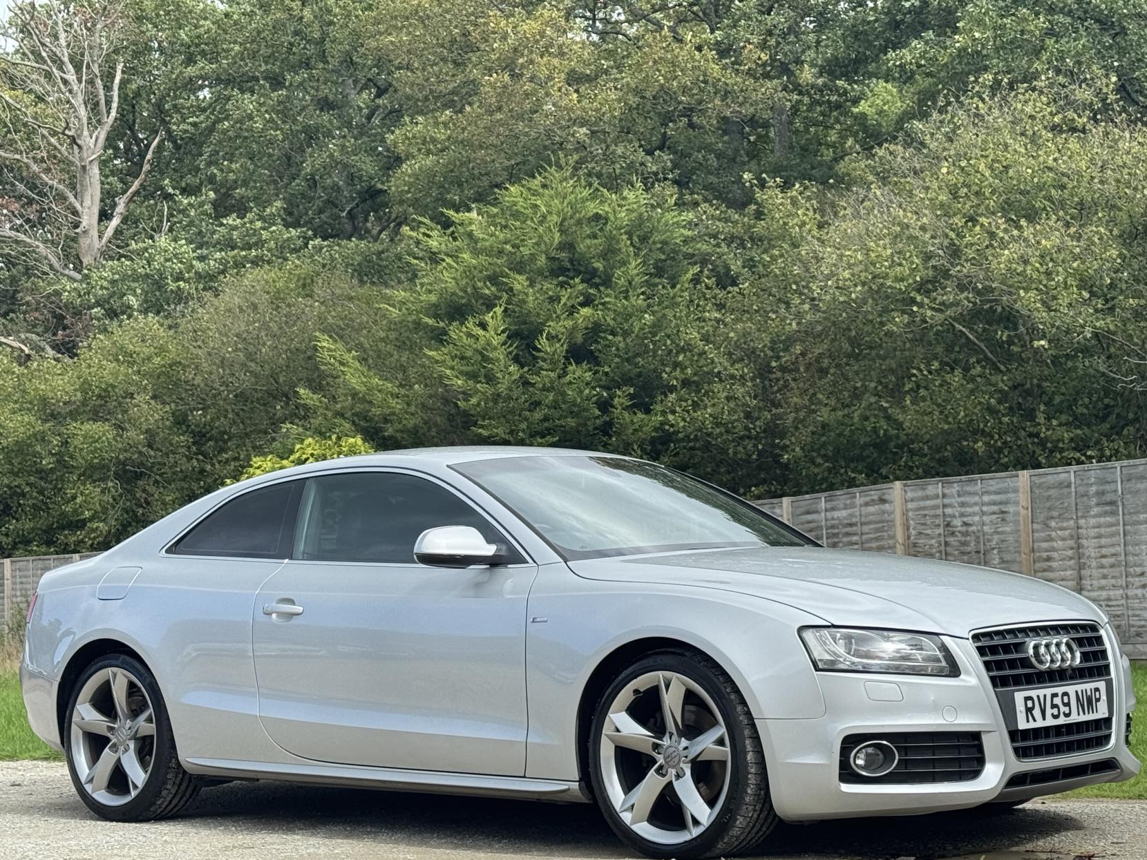 Audi A5 2.0 TDI S line Special Edition Coupe 2dr Diesel Manual Euro 5 (s/s) (170 ps)