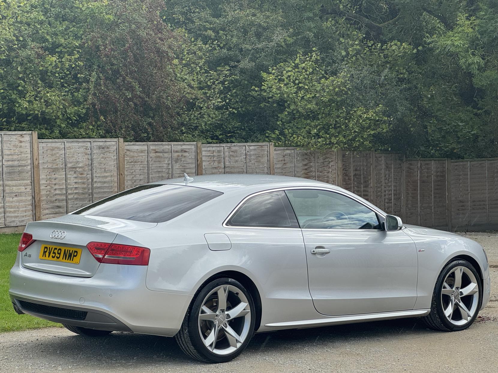 Audi A5 2.0 TDI S line Special Edition Coupe 2dr Diesel Manual Euro 5 (s/s) (170 ps)