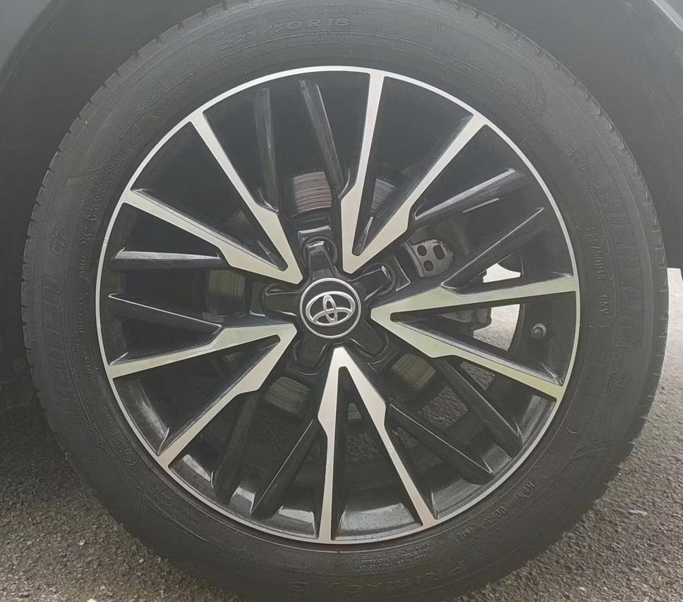 Toyota C-HR 1.8 VVT-h Excel SUV 5dr Petrol Hybrid CVT Euro 6 (s/s) (122 ps)