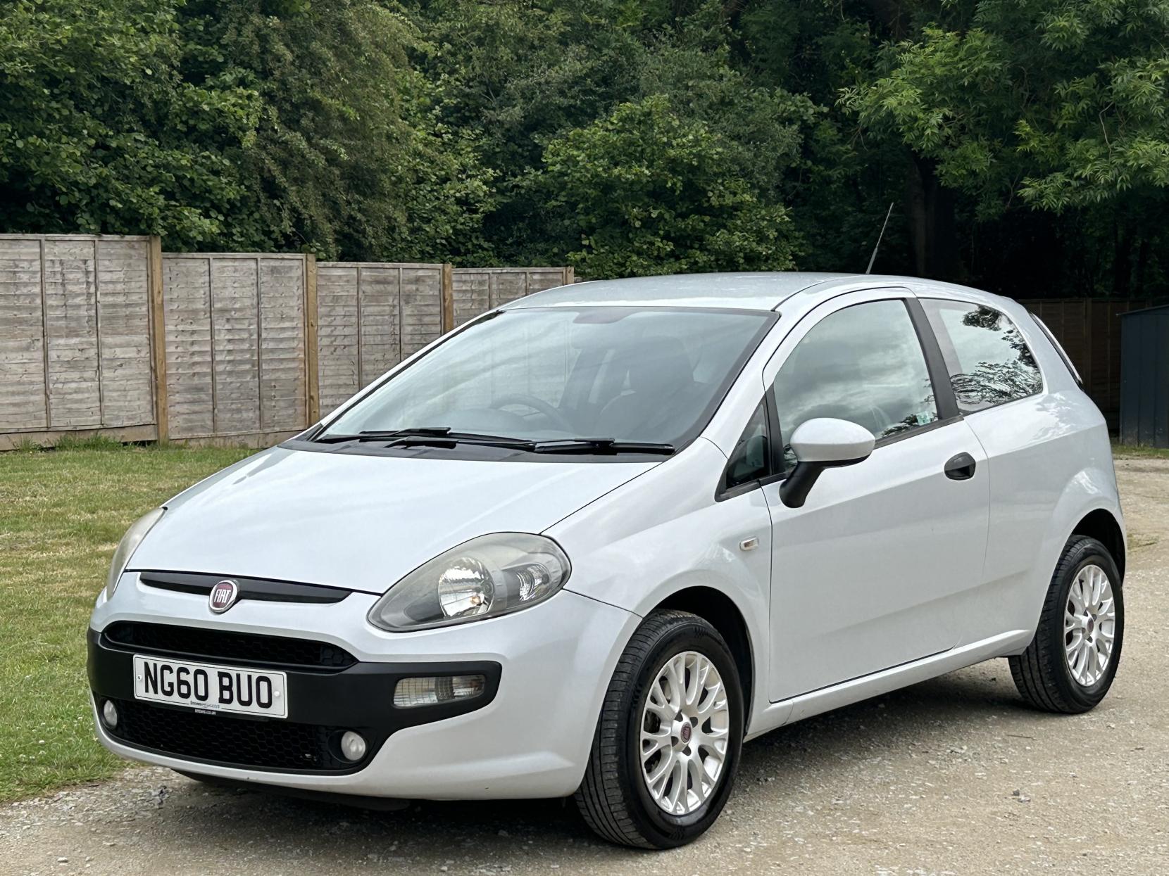 Fiat Punto Evo 1.4 Active Hatchback 3dr Petrol Euro 5 (s/s) (77 bhp)
