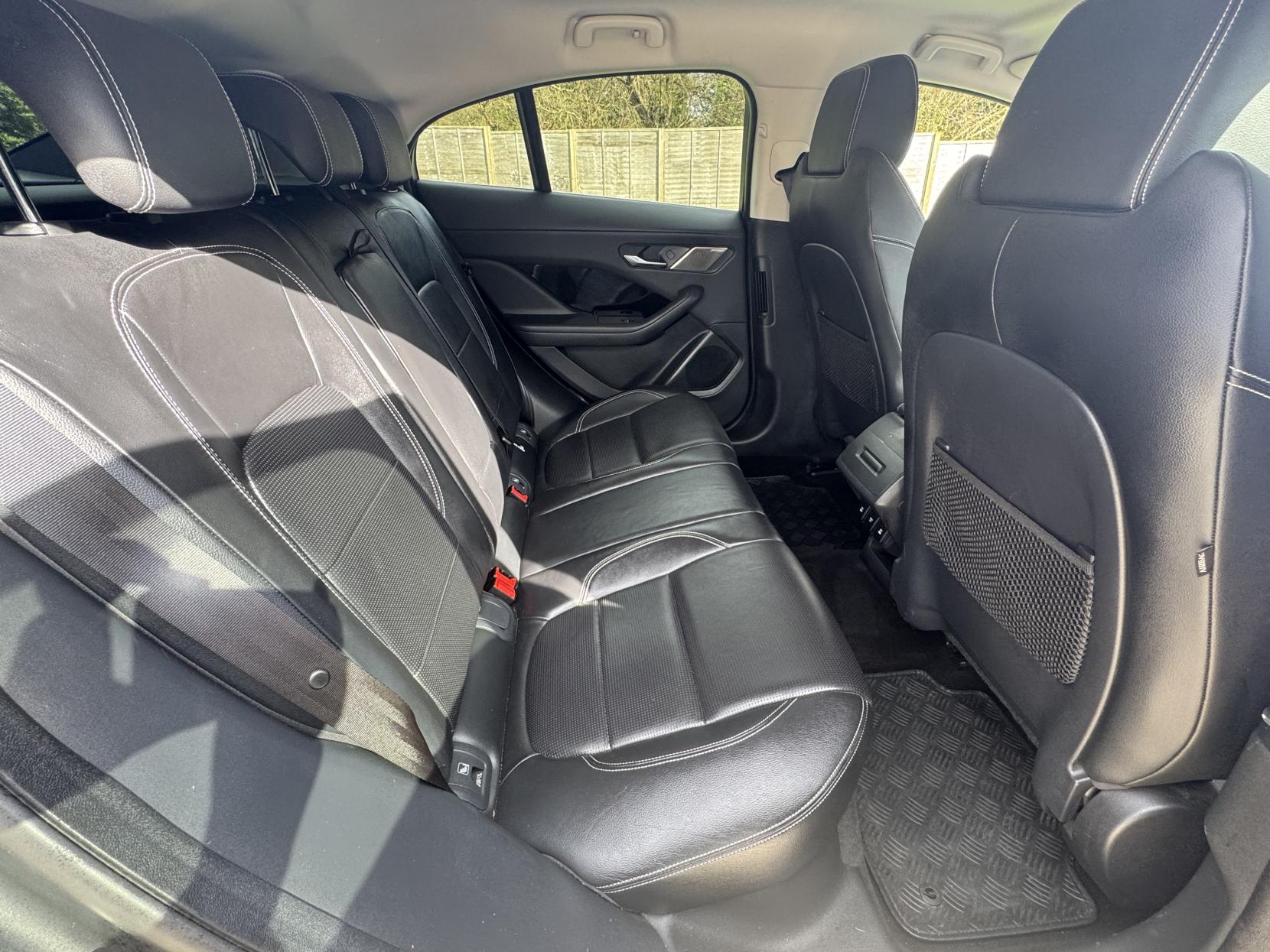 Jaguar I-PACE 400 90kWh SE SUV 5dr Electric Auto 4WD (400 ps)