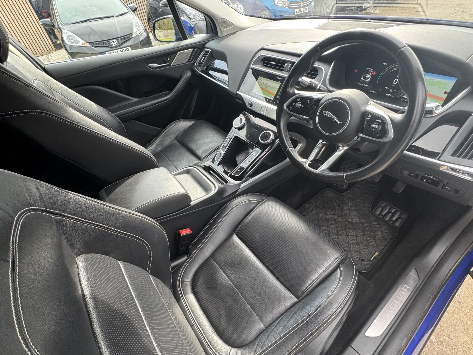 Jaguar I-PACE 400 90kWh SE SUV 5dr Electric Auto 4WD (400 ps)