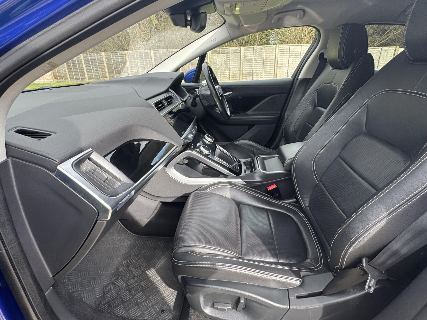 Jaguar I-PACE 400 90kWh SE SUV 5dr Electric Auto 4WD (400 ps)