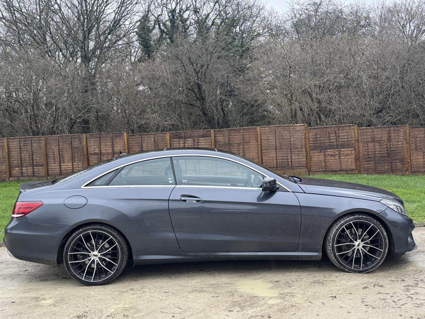 Mercedes-Benz E Class 3.0 E350d V6 AMG Line Edition Coupe 2dr Diesel G-Tronic+ Euro 6 (s/s) (258 ps)