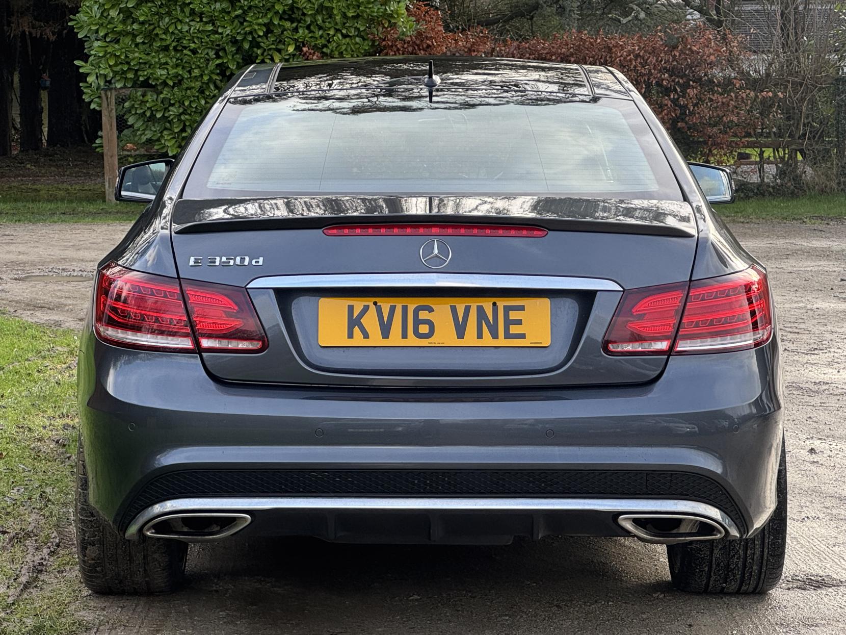 Mercedes-Benz E Class 3.0 E350d V6 AMG Line Edition Coupe 2dr Diesel G-Tronic+ Euro 6 (s/s) (258 ps)