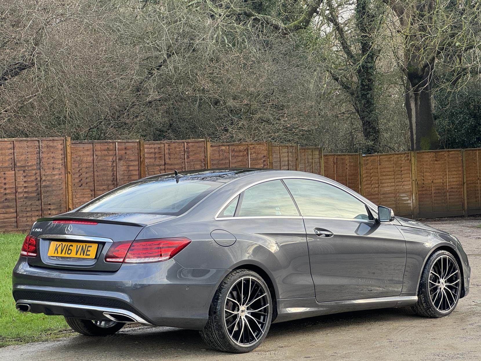 Mercedes-Benz E Class 3.0 E350d V6 AMG Line Edition Coupe 2dr Diesel G-Tronic+ Euro 6 (s/s) (258 ps)