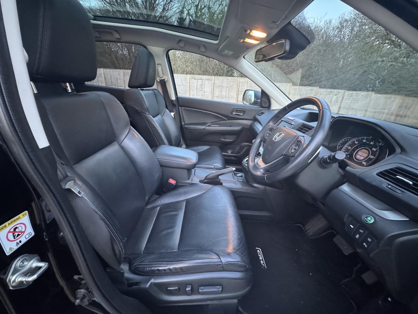 Honda CR-V 2.0 i-VTEC EX SUV 5dr Petrol Auto 4WD Euro 5 (155 ps)