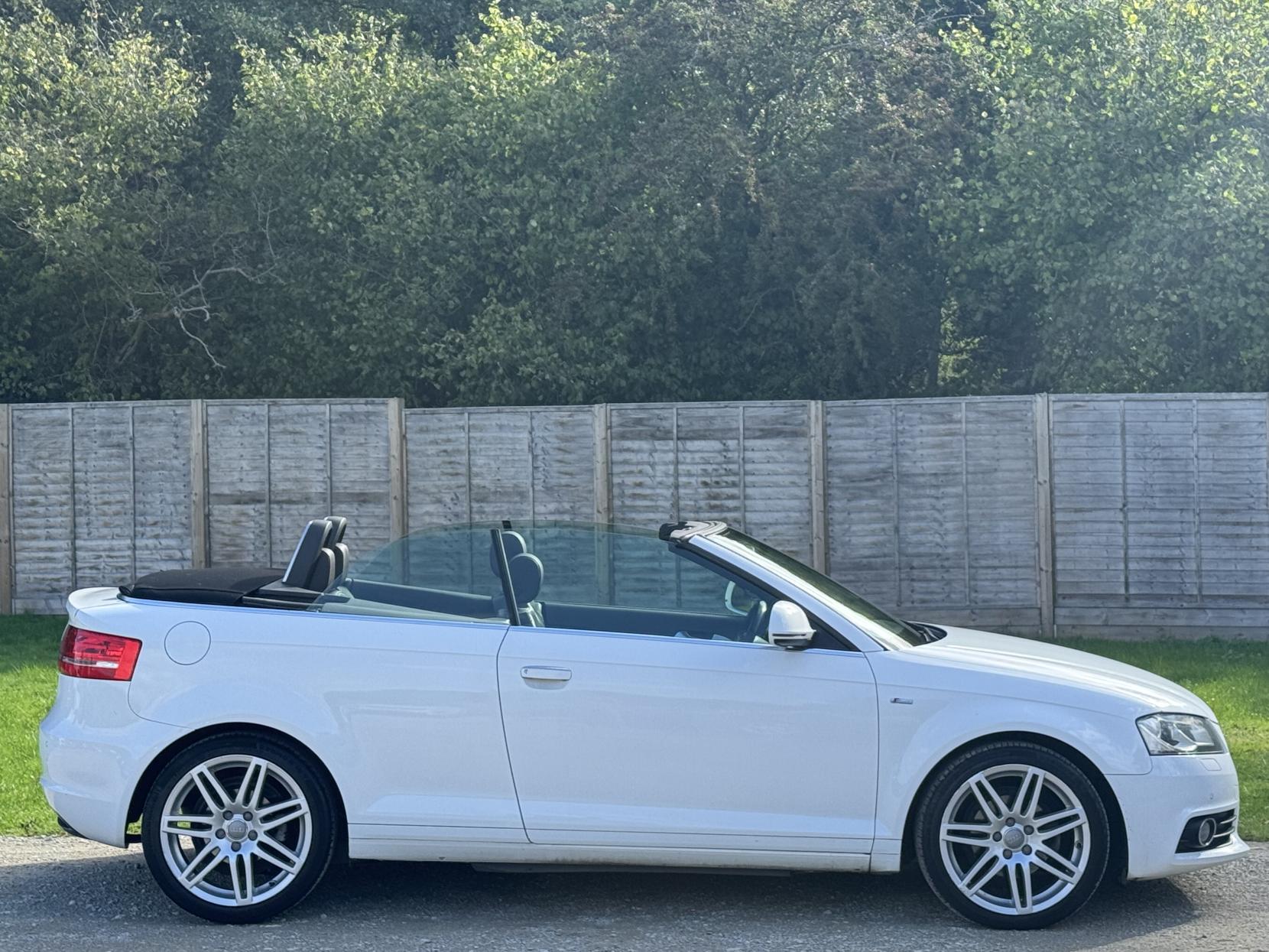 Audi A3 Cabriolet 1.6 TDI S line Convertible 2dr Diesel Manual Euro 5 (s/s) (105 ps)