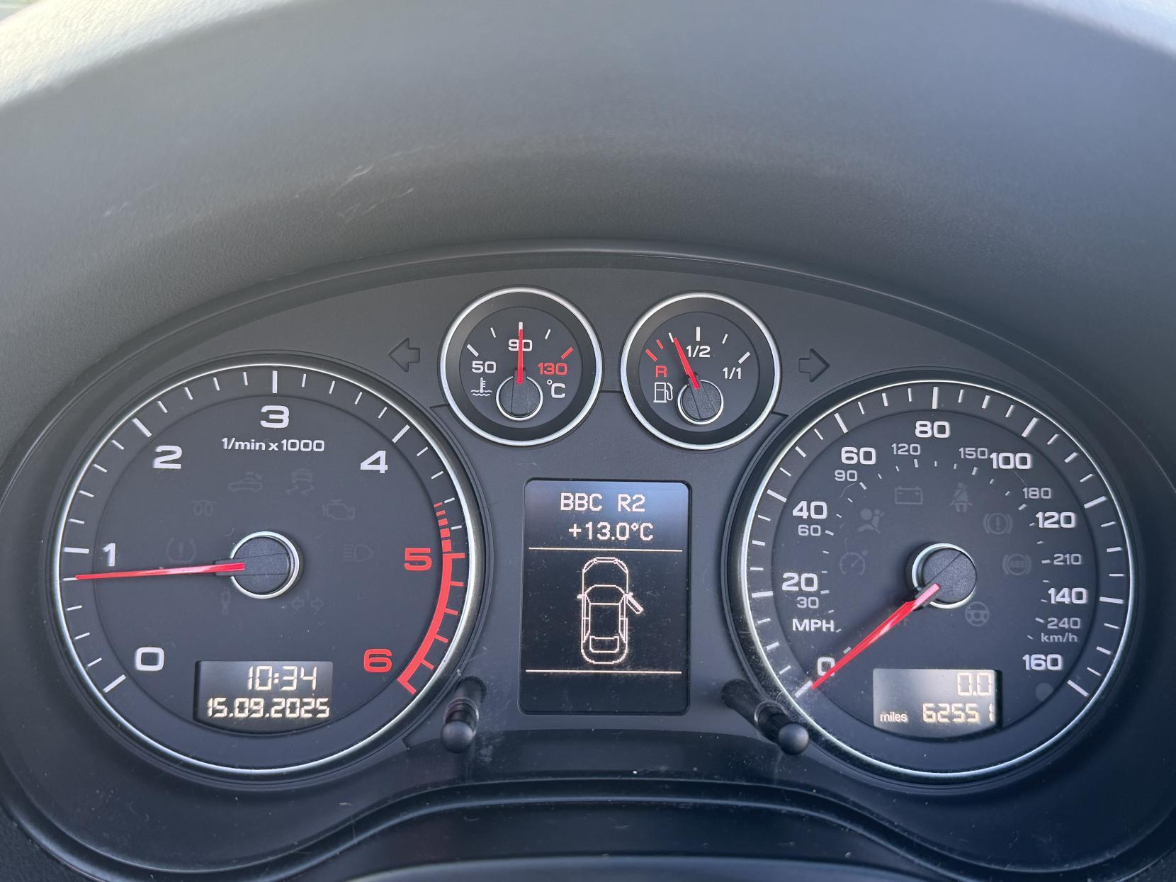 Audi A3 Cabriolet 1.6 TDI S line Convertible 2dr Diesel Manual Euro 5 (s/s) (105 ps)
