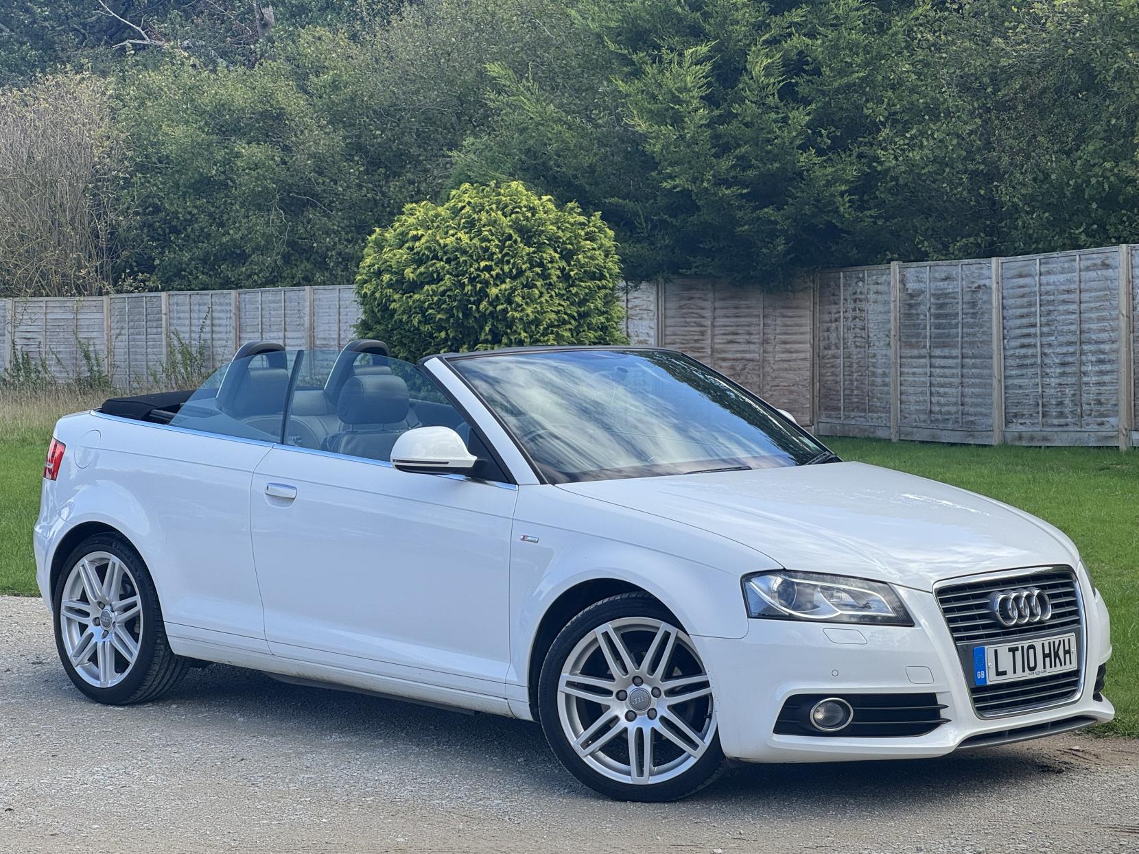 Audi A3 Cabriolet 1.6 TDI S line Convertible 2dr Diesel Manual Euro 5 (s/s) (105 ps)