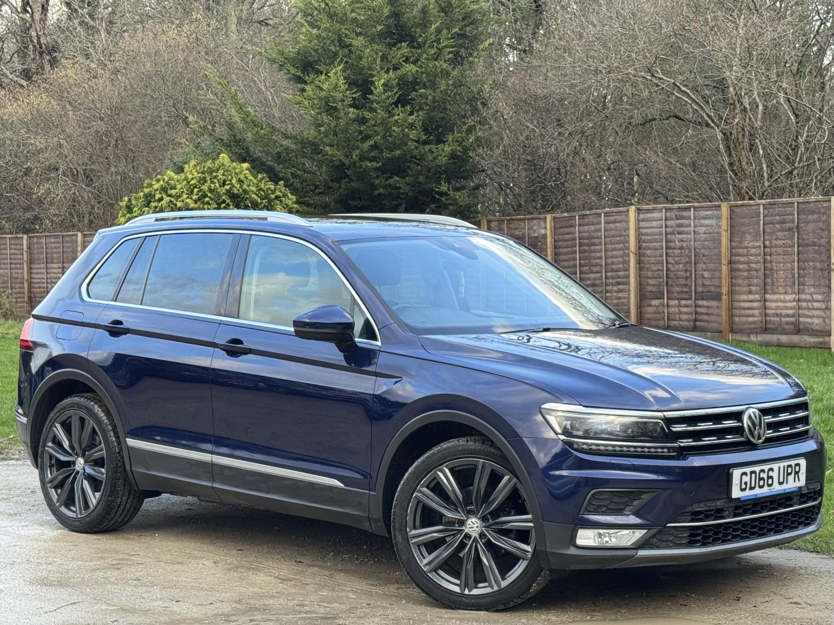 Volkswagen Tiguan 2.0 TDI BlueMotion Tech SEL SUV 5dr Diesel DSG 4Motion Euro 6 (s/s) (150 ps)