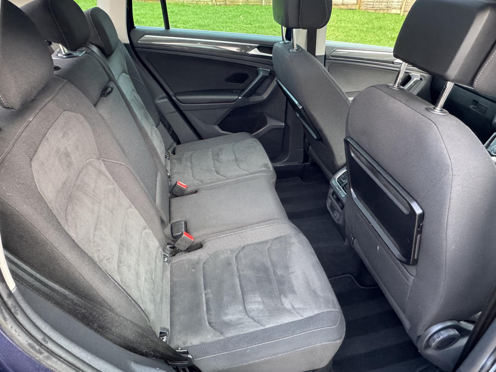 Volkswagen Tiguan 2.0 TDI BlueMotion Tech SEL SUV 5dr Diesel DSG 4Motion Euro 6 (s/s) (150 ps)