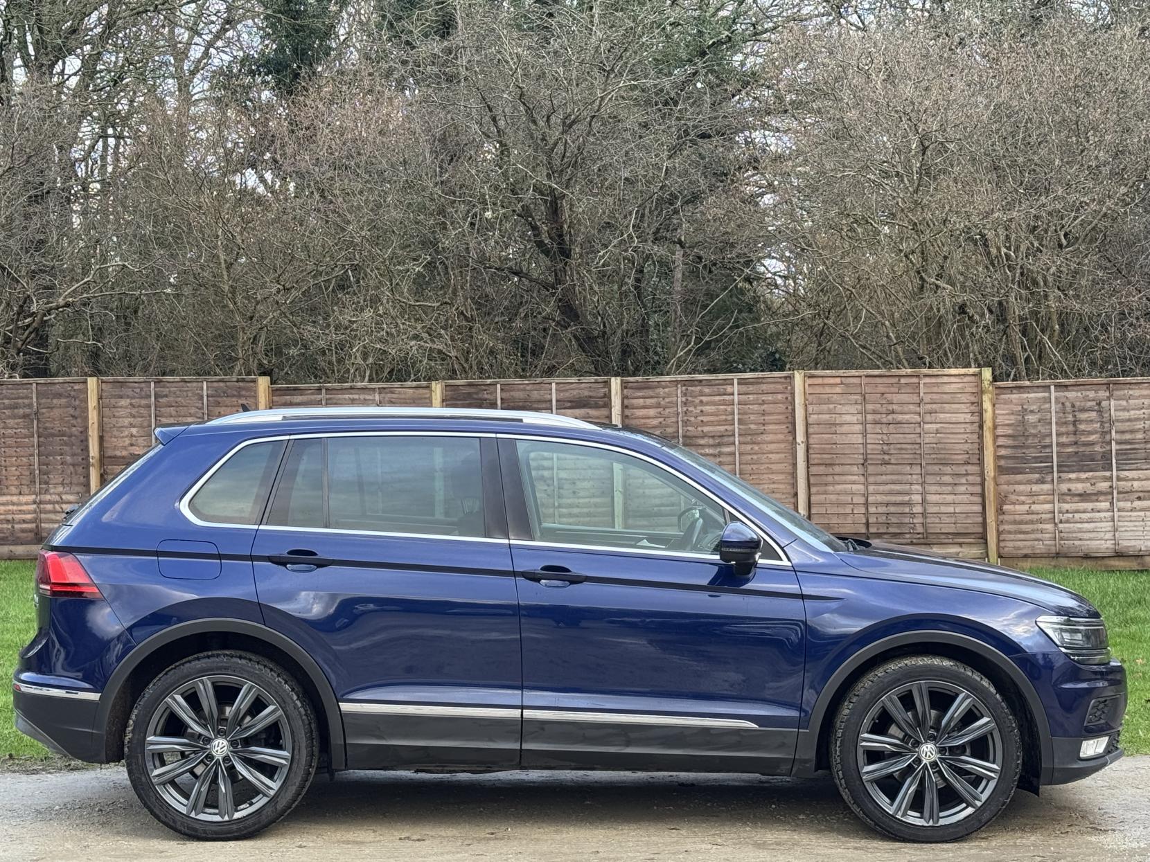 Volkswagen Tiguan 2.0 TDI BlueMotion Tech SEL SUV 5dr Diesel DSG 4Motion Euro 6 (s/s) (150 ps)