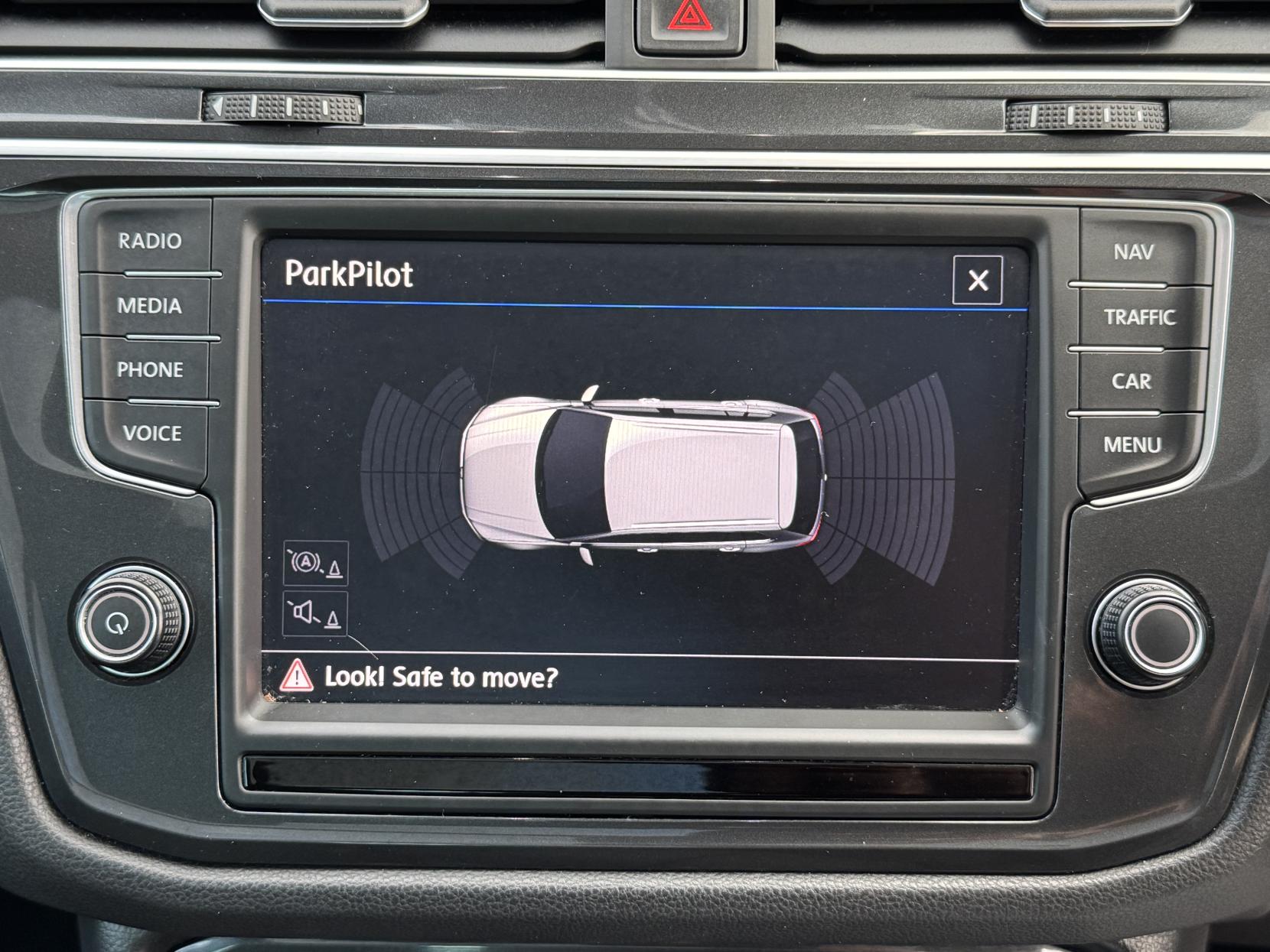 Volkswagen Tiguan 2.0 TDI BlueMotion Tech SEL SUV 5dr Diesel DSG 4Motion Euro 6 (s/s) (150 ps)