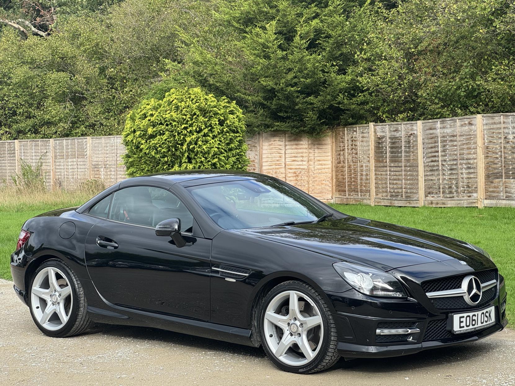 Mercedes-Benz SLK 1.8 SLK200 BlueEfficiency AMG Sport Edition 125 Convertible 2dr Petrol G-Tronic+ Euro 5 (s/s) (184 ps)