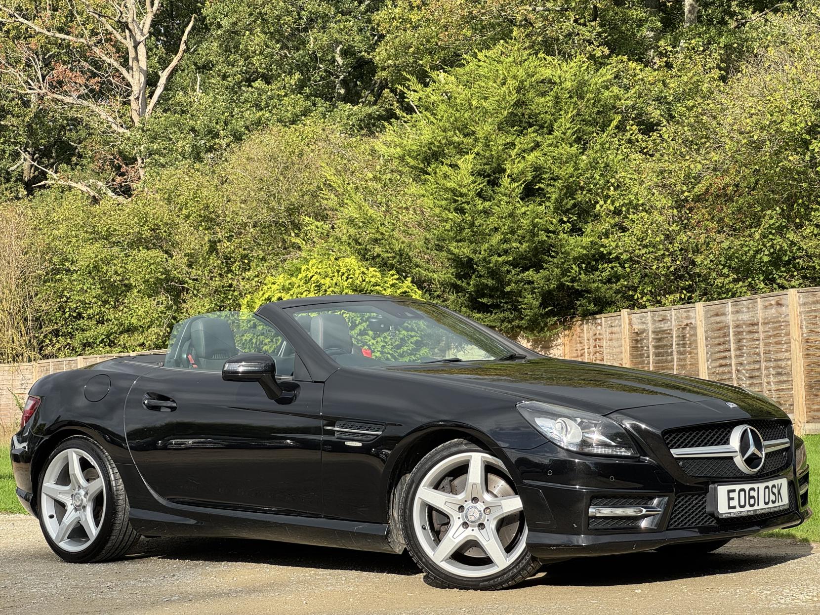 Mercedes-Benz SLK 1.8 SLK200 BlueEfficiency AMG Sport Edition 125 Convertible 2dr Petrol G-Tronic+ Euro 5 (s/s) (184 ps)