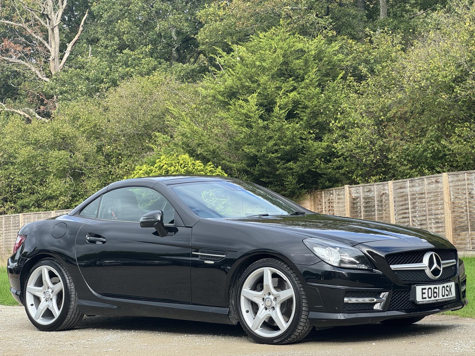 Mercedes-Benz SLK 1.8 SLK200 BlueEfficiency AMG Sport Edition 125 Convertible 2dr Petrol G-Tronic+ Euro 5 (s/s) (184 ps)