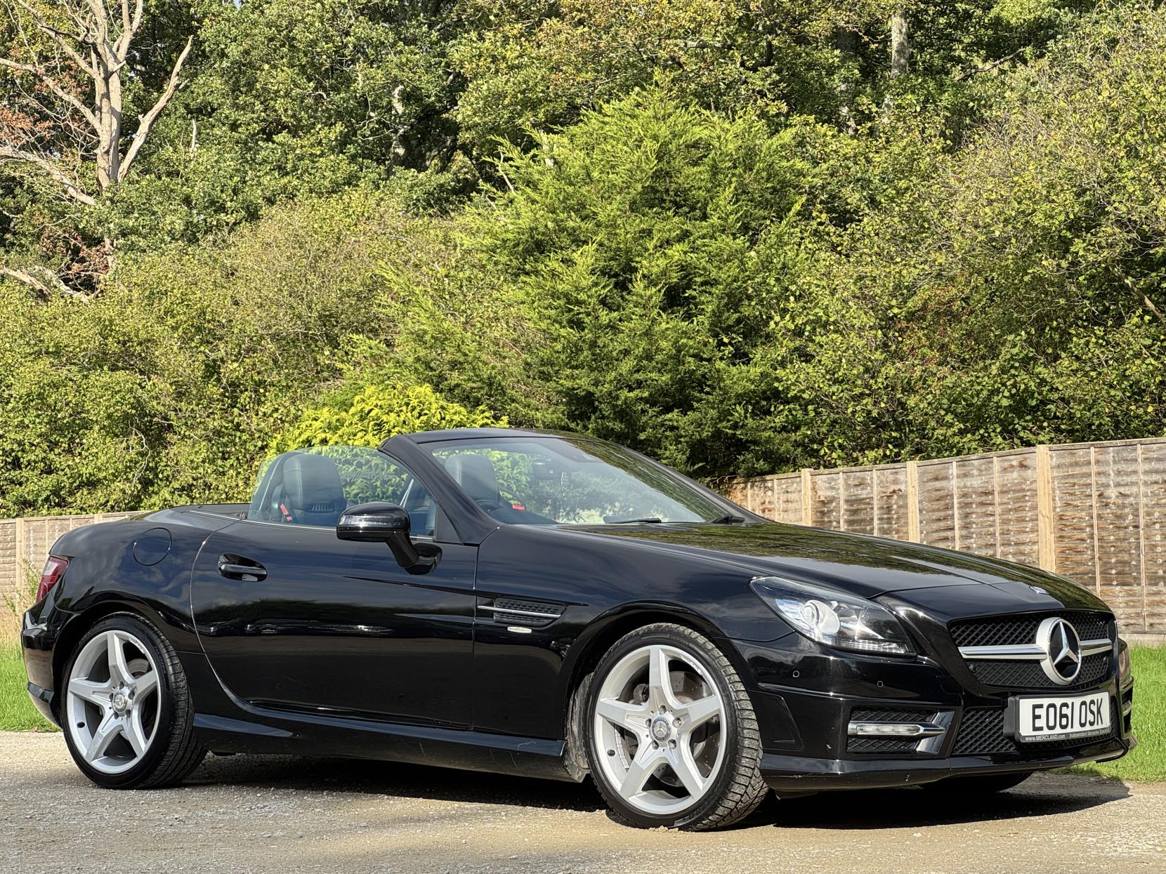 Mercedes-Benz SLK 1.8 SLK200 BlueEfficiency AMG Sport Edition 125 Convertible 2dr Petrol G-Tronic+ Euro 5 (s/s) (184 ps)