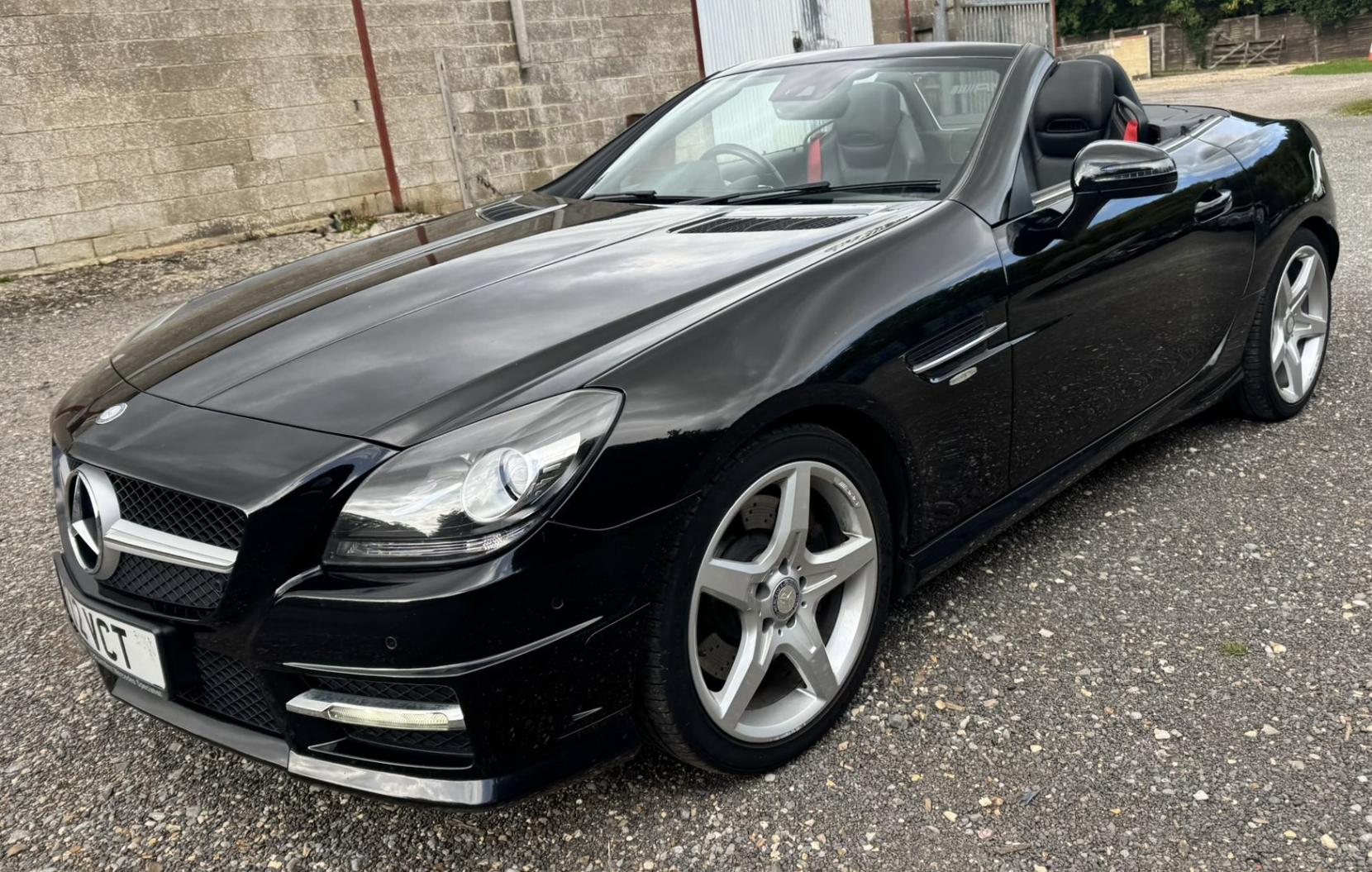 Mercedes-Benz SLK 1.8 SLK200 BlueEfficiency AMG Sport Edition 125 Convertible 2dr Petrol G-Tronic+ Euro 5 (s/s) (184 ps)