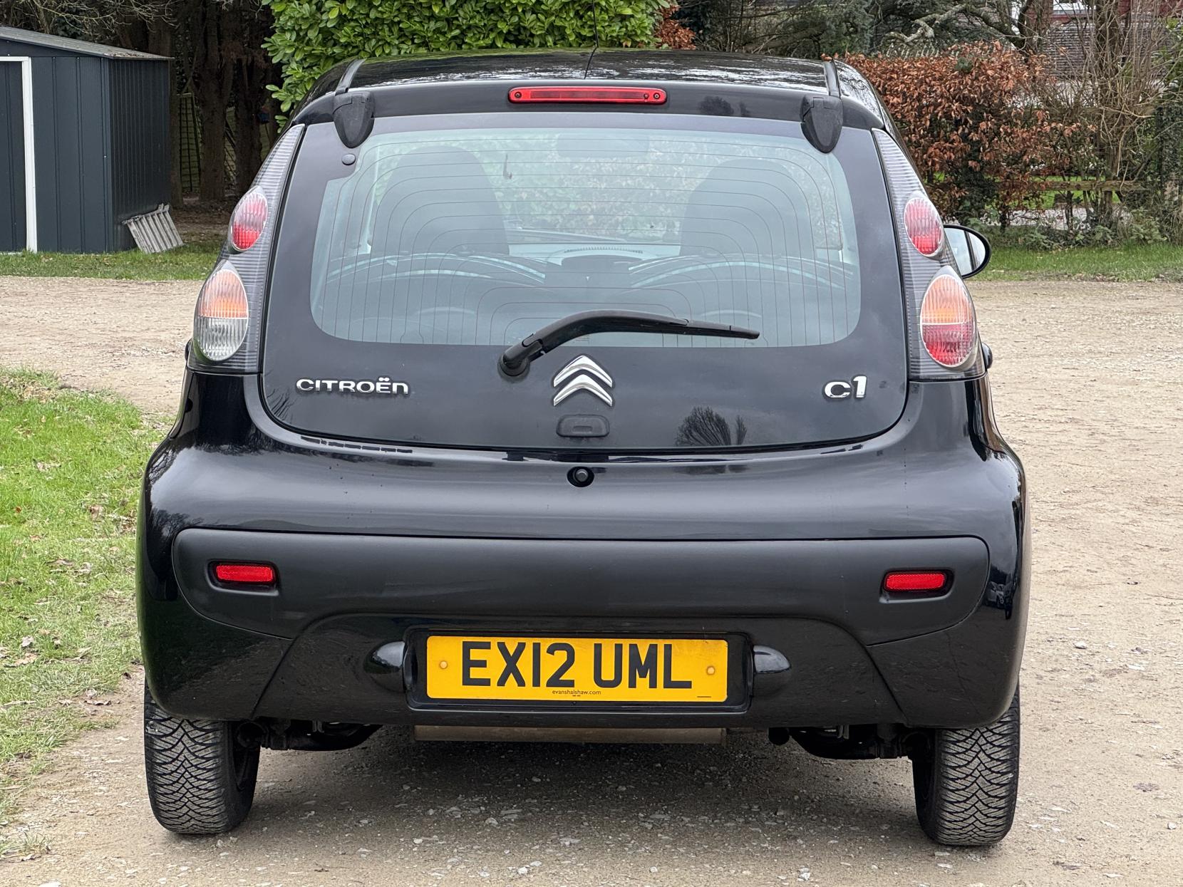 Citroen C1 1.0i VTR Hatchback 5dr Petrol Manual Euro 5 (68 ps)