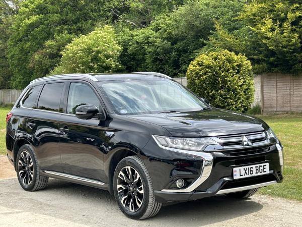 Mitsubishi Outlander 2.0h 12kWh GX4h SUV 5dr Petrol Plug-in Hybrid CVT 4WD Euro 6 (s/s) (200 ps)